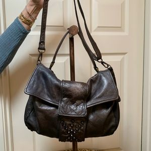 Luscious,Soft Distressed Grey Leather, Slouchy Handbag w/Grommets.